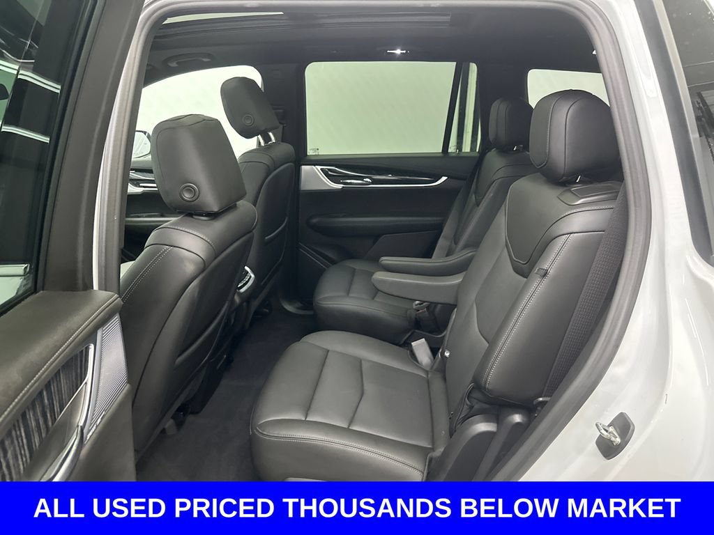Used 2024 Cadillac XT6 Premium Luxury w/ LPO, Floor Liner Package AWD/4WD image 24