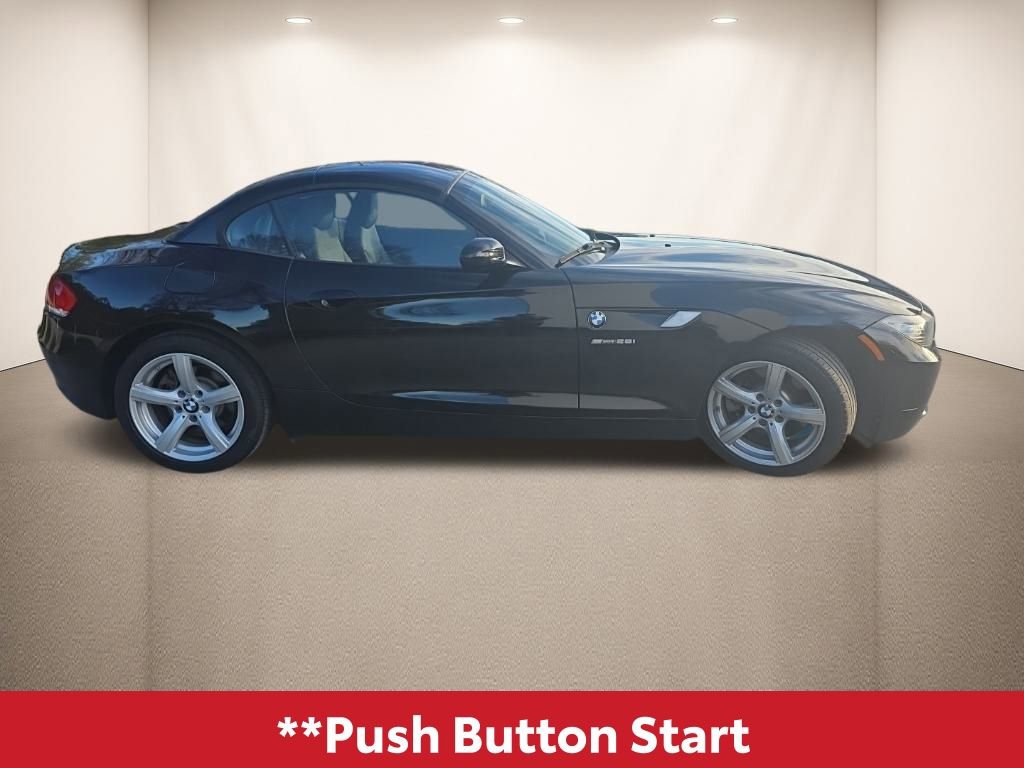 Used 2013 BMW Z4 sDrive28i image 9