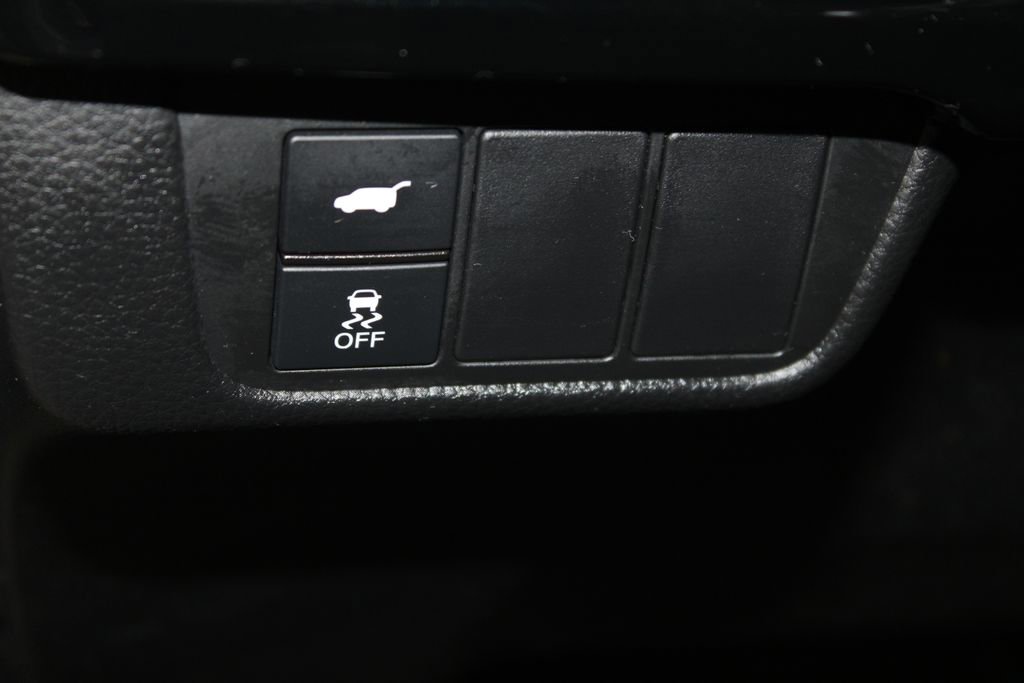 Used 2023 Honda CR-V EX-L image 10