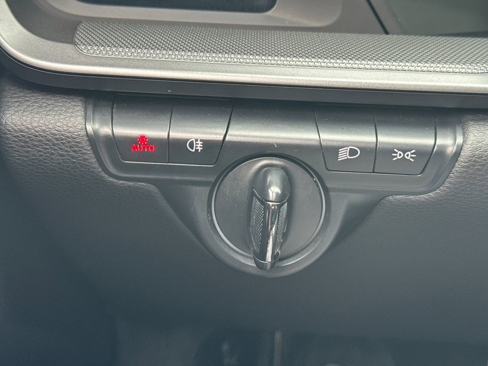 Used 2022 Porsche 911 Carrera image 22