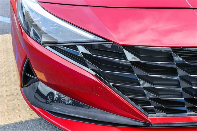 Certified 2023 Hyundai Elantra Limited image 10