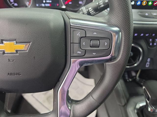 Used 2025 Chevrolet Blazer LT AWD/4WD image 18