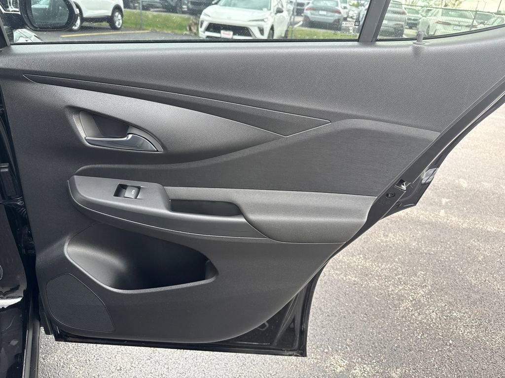 New 2026 Buick Envista Preferred FWD image 32