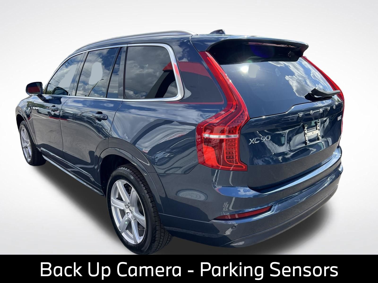 Used 2023 Volvo XC90 B5 Core AWD/4WD image 7