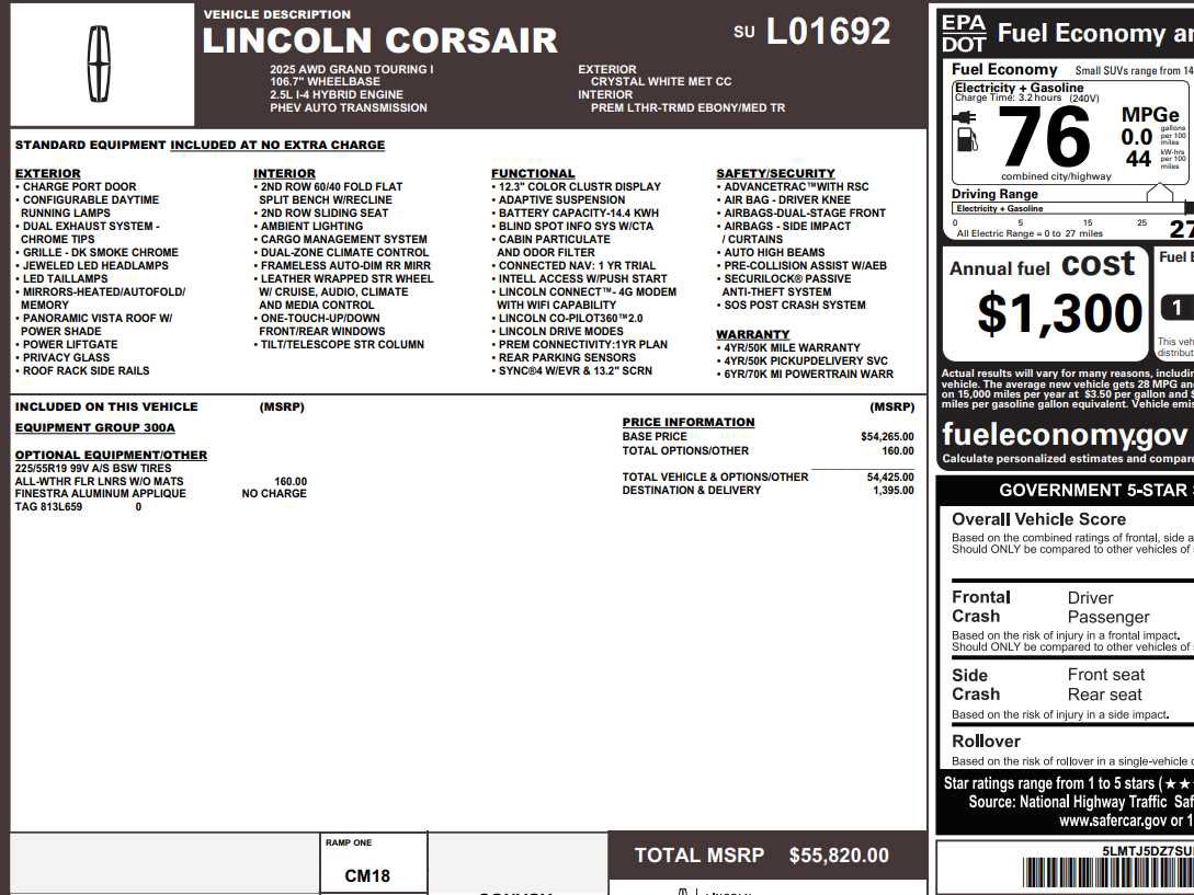 Used 2025 Lincoln Corsair Grand Touring AWD/4WD image 2
