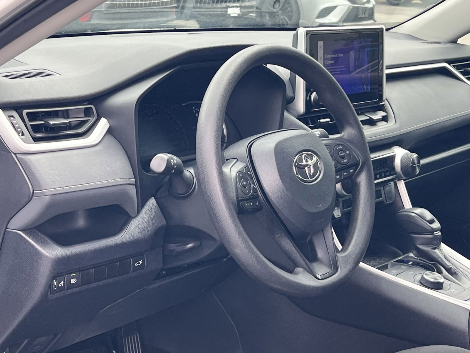 Used 2024 Toyota RAV4 XLE w/ Convenience Package AWD/4WD image 16
