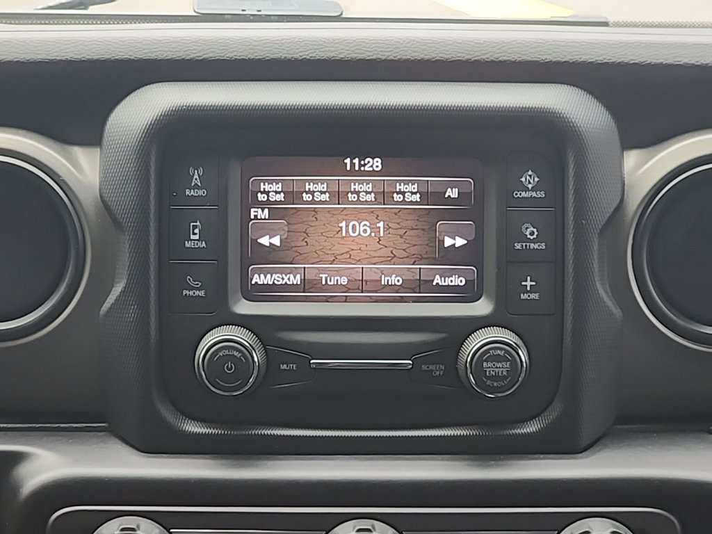 Used 2020 Jeep Wrangler Sport AWD/4WD image 21