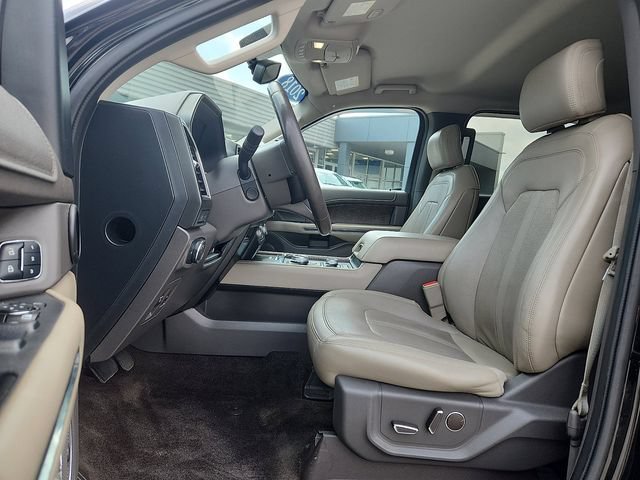 Used 2018 Ford Expedition Limited AWD/4WD image 9