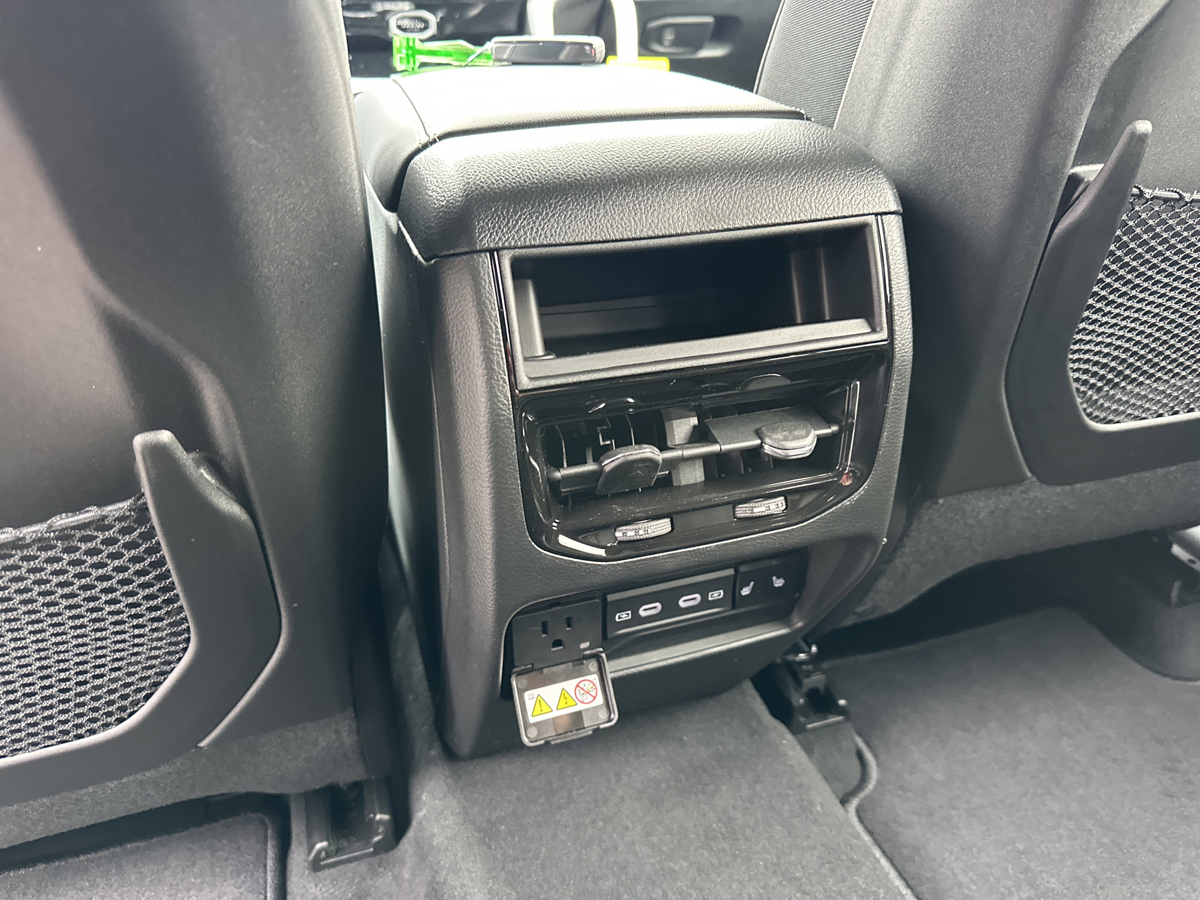 New 2026 Jeep Grand Cherokee Limited w/ Limited Altitude Package image 31