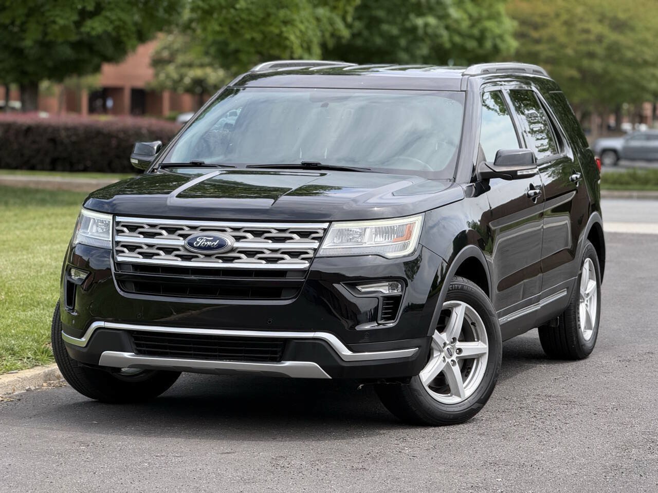 Used 2018 Ford Explorer XLT w/ Equipment Group 202A
