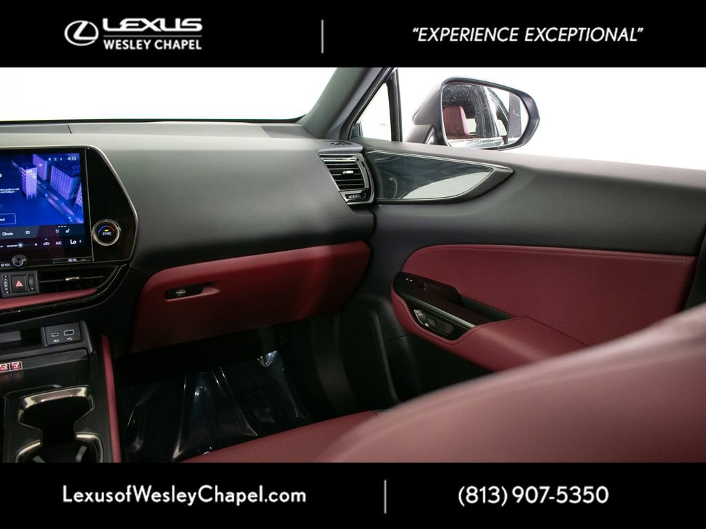 Used 2025 Lexus NX 250 FWD w/ Towing Package (2000 Lbs) image 29
