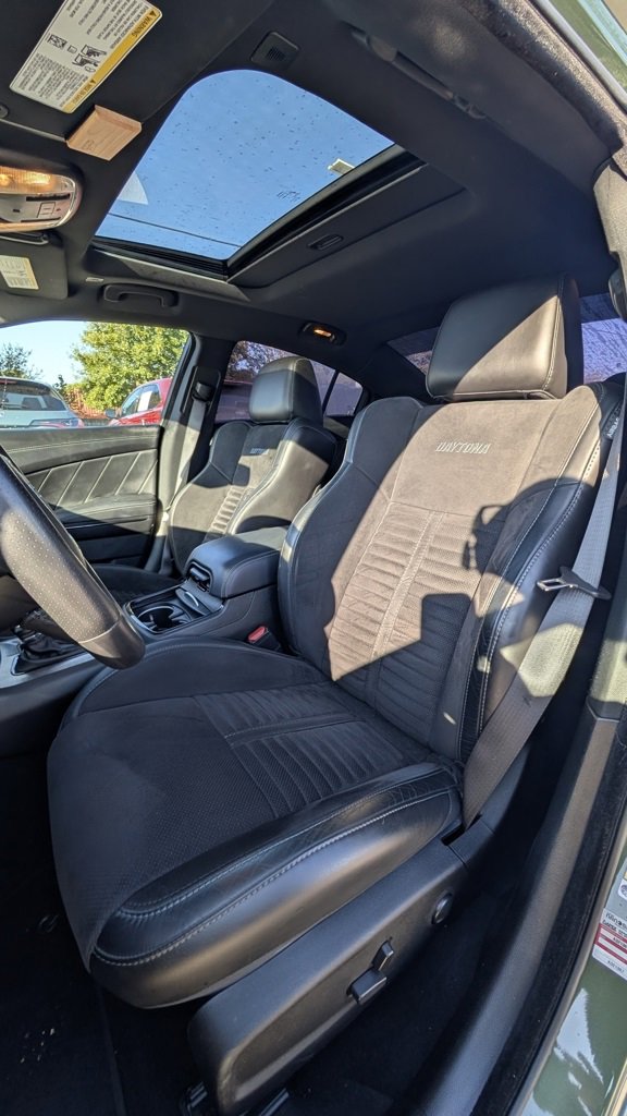 Used 2023 Dodge Charger Scat Pack w/ Daytona Edition Group image 6