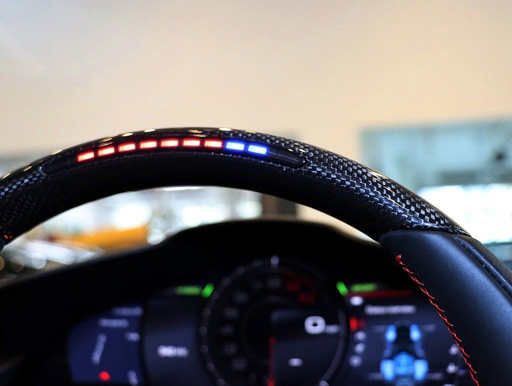 Certified 2023 Ferrari SF90 Spider image 90