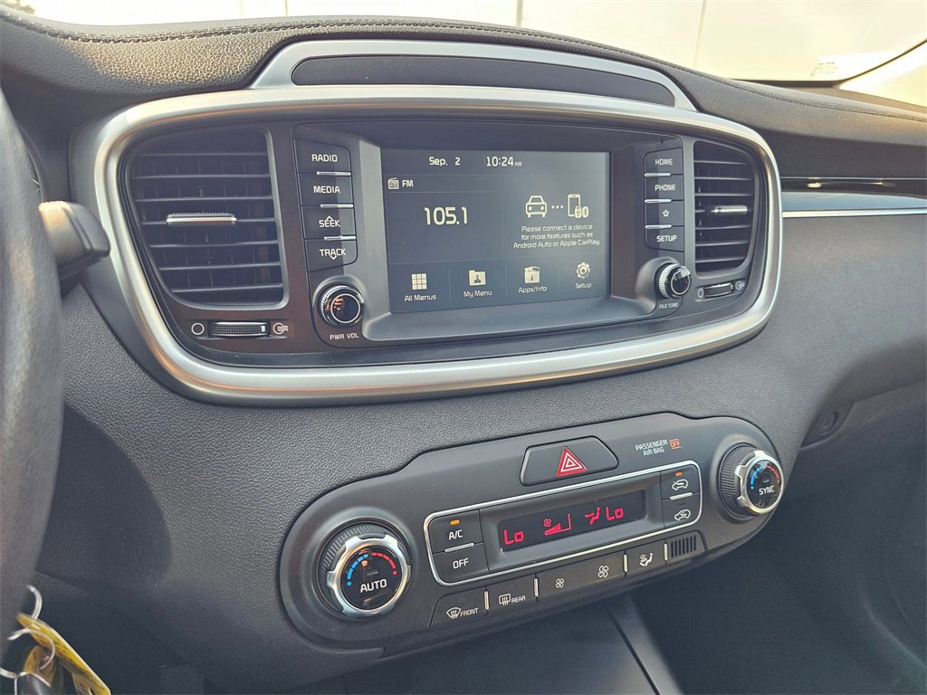 Used 2019 Kia Sorento LX image 25