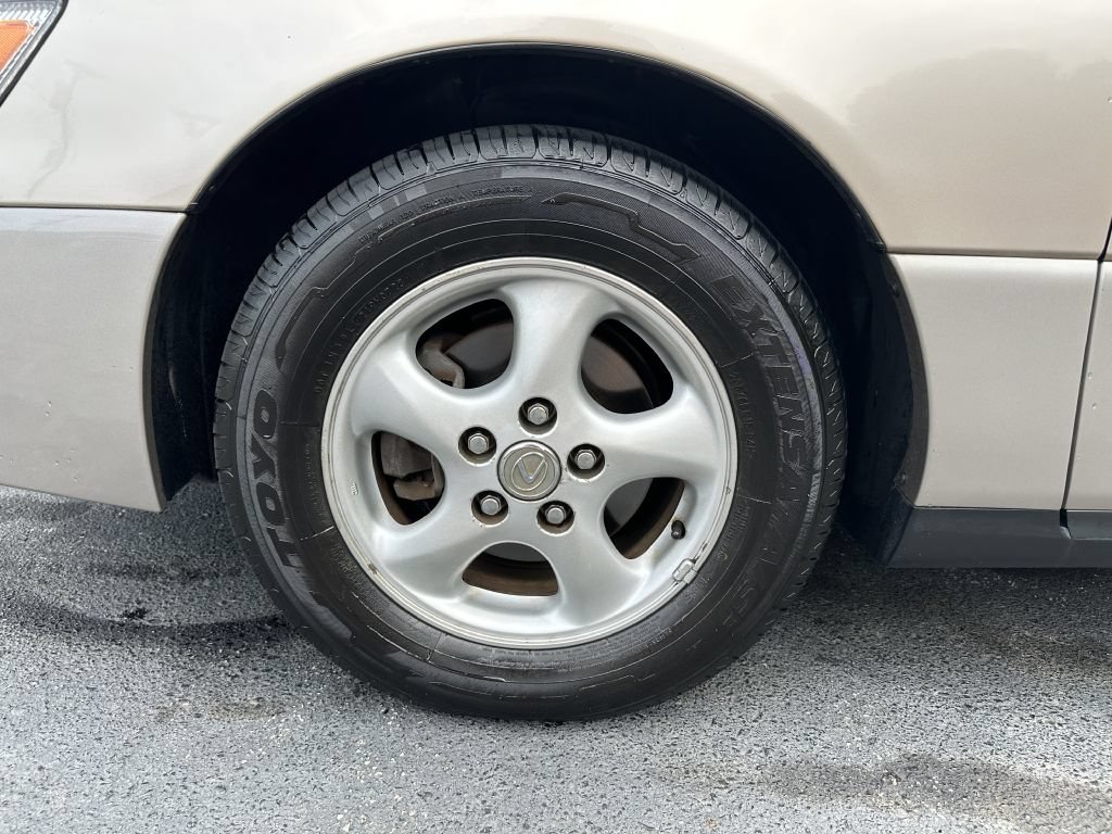 Used 1997 Lexus ES 330 FWD image 14