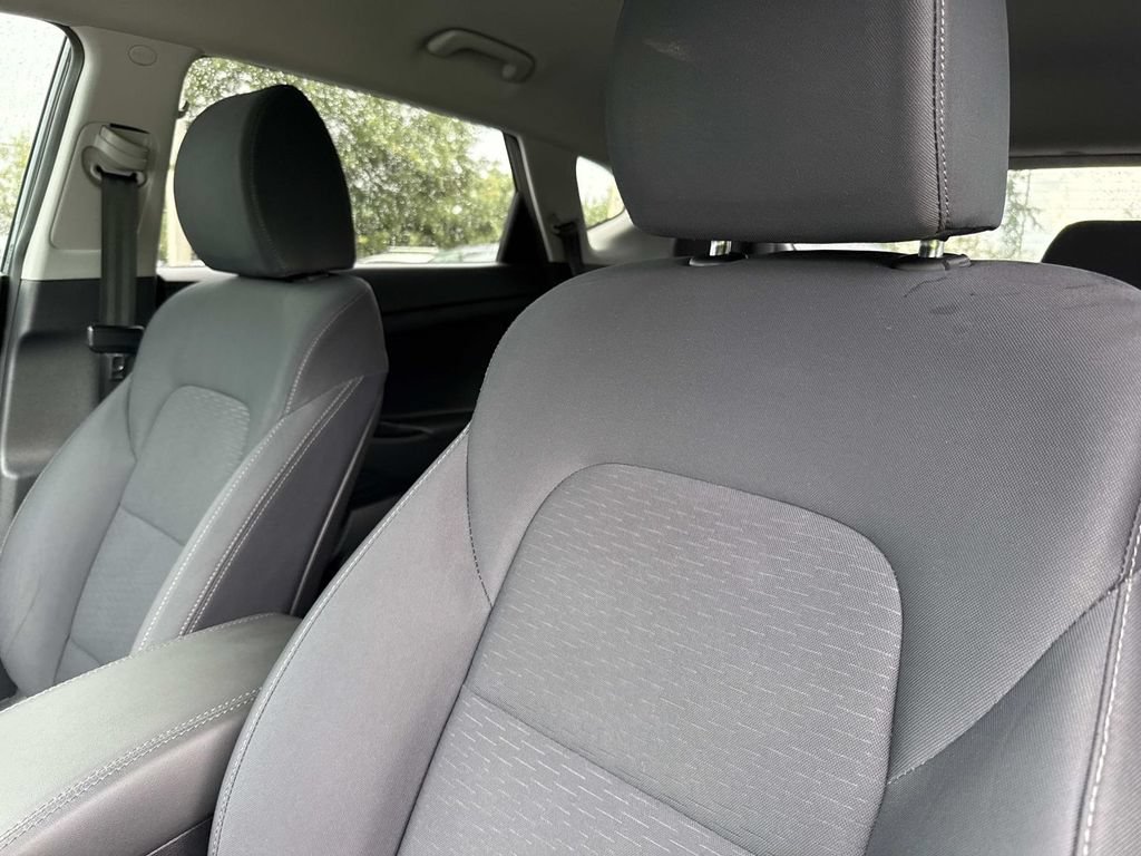 Used 2021 Hyundai Tucson Value FWD image 23