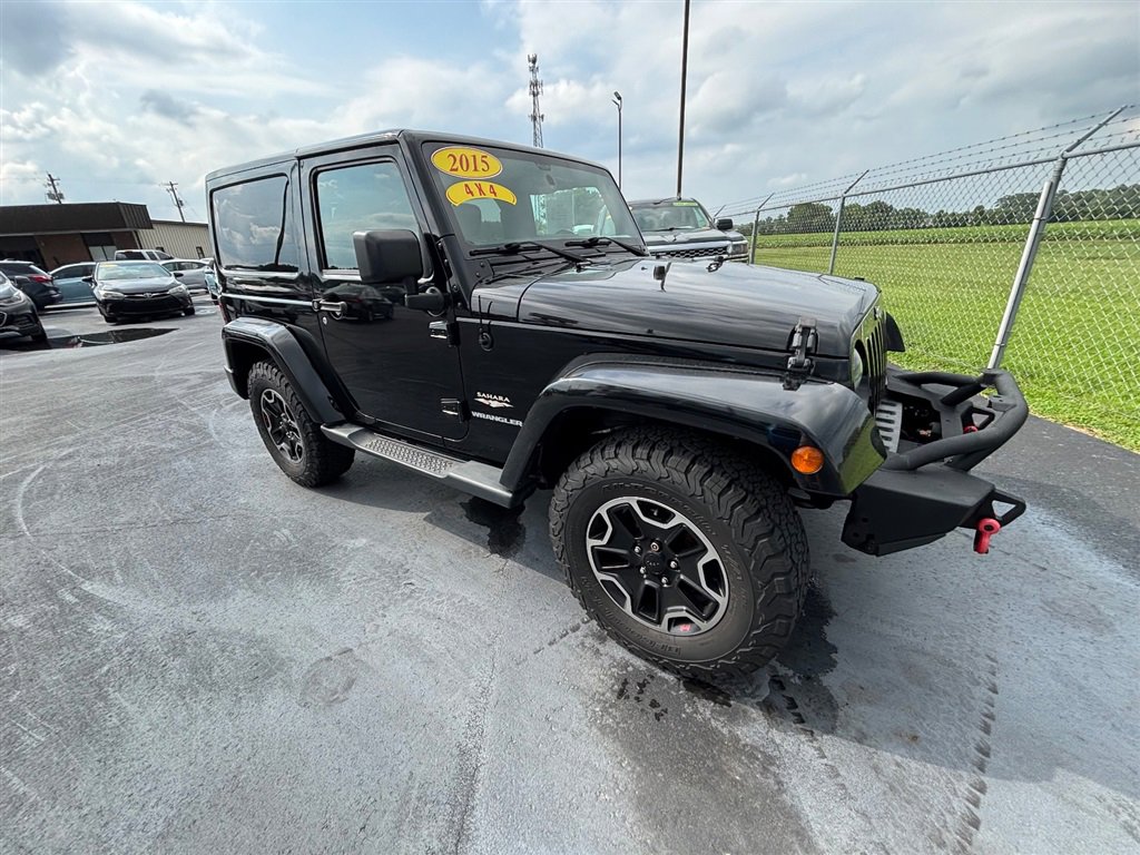 Used 2015 Jeep Wrangler Sahara w/ Connectivity Group image 9