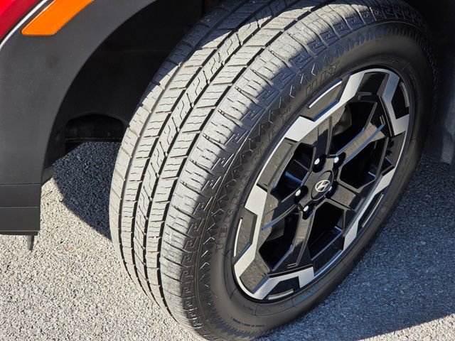 Used 2025 Hyundai Santa Fe SEL FWD image 21