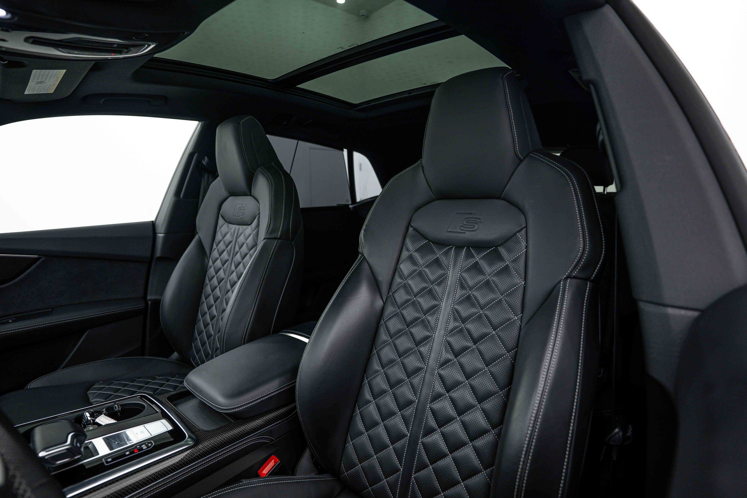Used 2023 Audi SQ8 Prestige AWD/4WD image 14