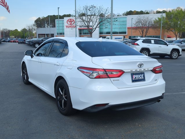 Used 2019 Toyota Camry LE image 7