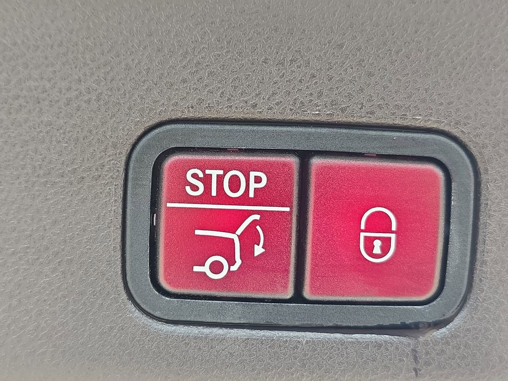 Used 2016 Mercedes-Benz GLE 350 image 13