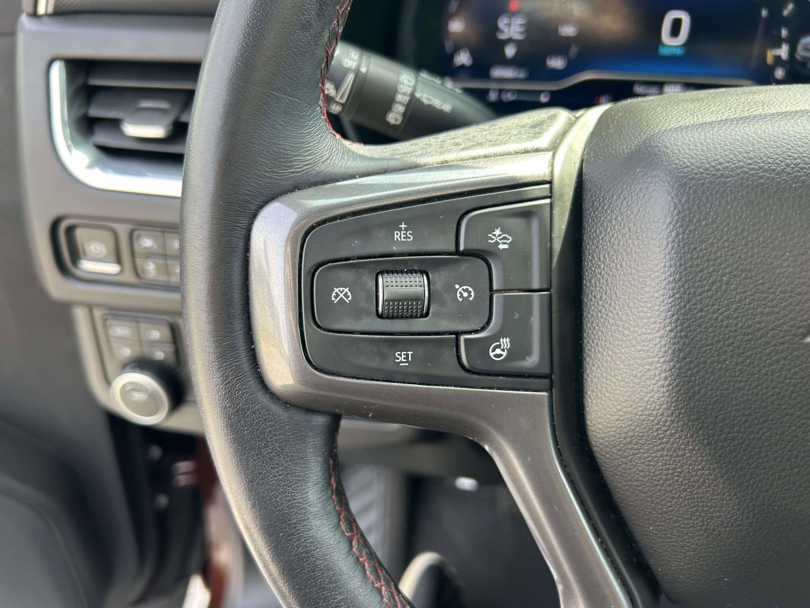 Used 2022 Chevrolet Tahoe RST w/ Luxury Package image 21