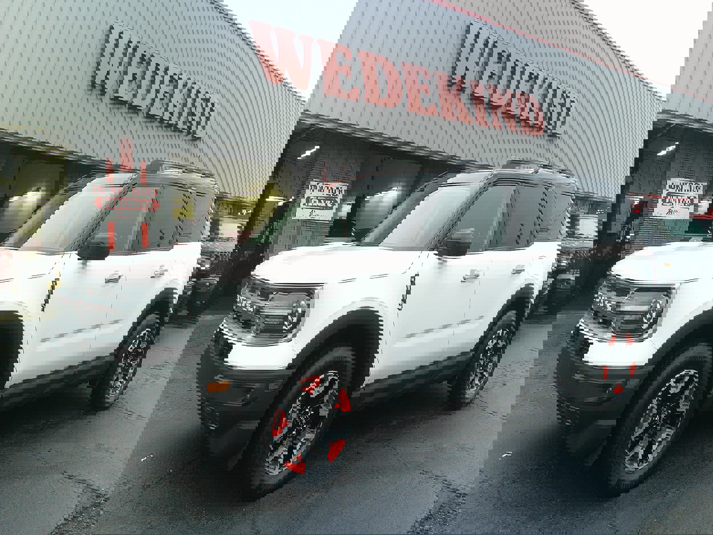 Used 2024 Ford Bronco Sport Free Wheeling w/ Convenience Package image 1