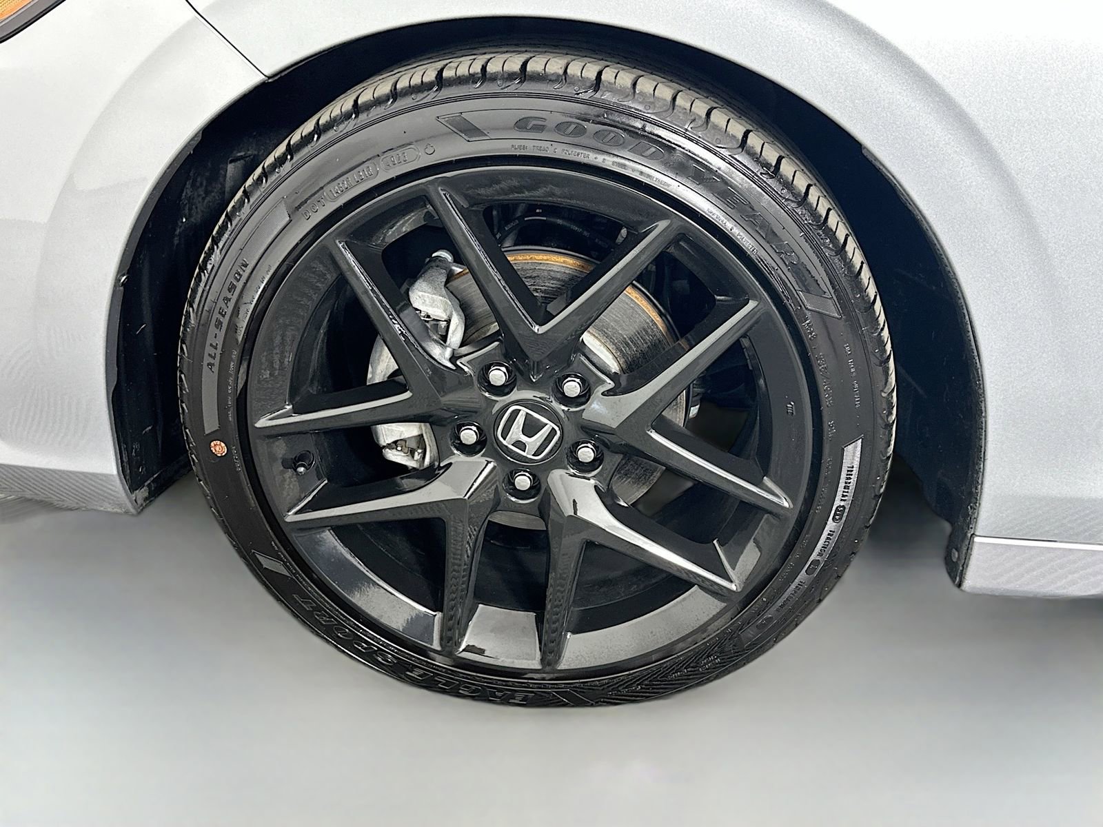 Used 2024 Honda Civic Sport image 29