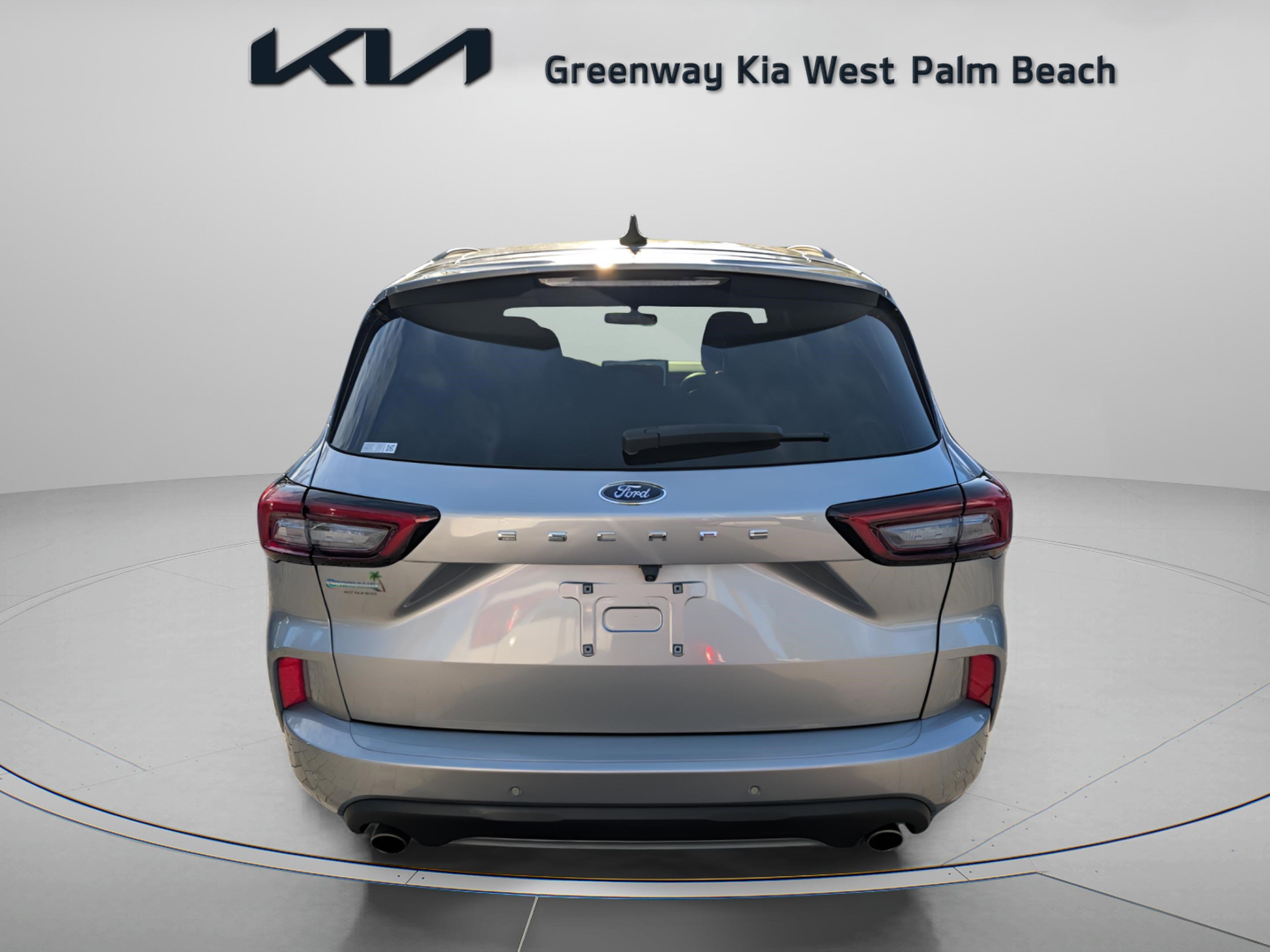 Used 2023 Ford Escape ST-Line w/ Tech Pack #1 image 7