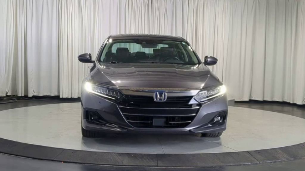 Used 2022 Honda Accord EX-L image 3