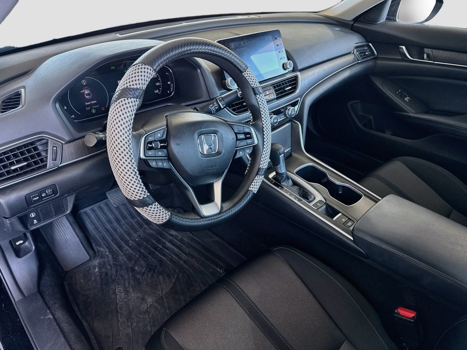 Used 2018 Honda Accord EX image 7