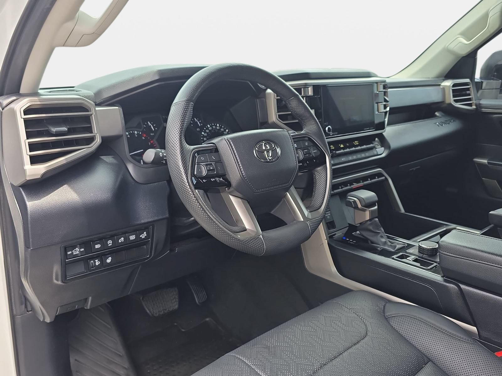Used 2023 Toyota Tundra SR5 w/ SR5 Premium Package AWD/4WD image 16