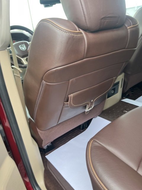 Used 2016 RAM 2500 Longhorn image 38