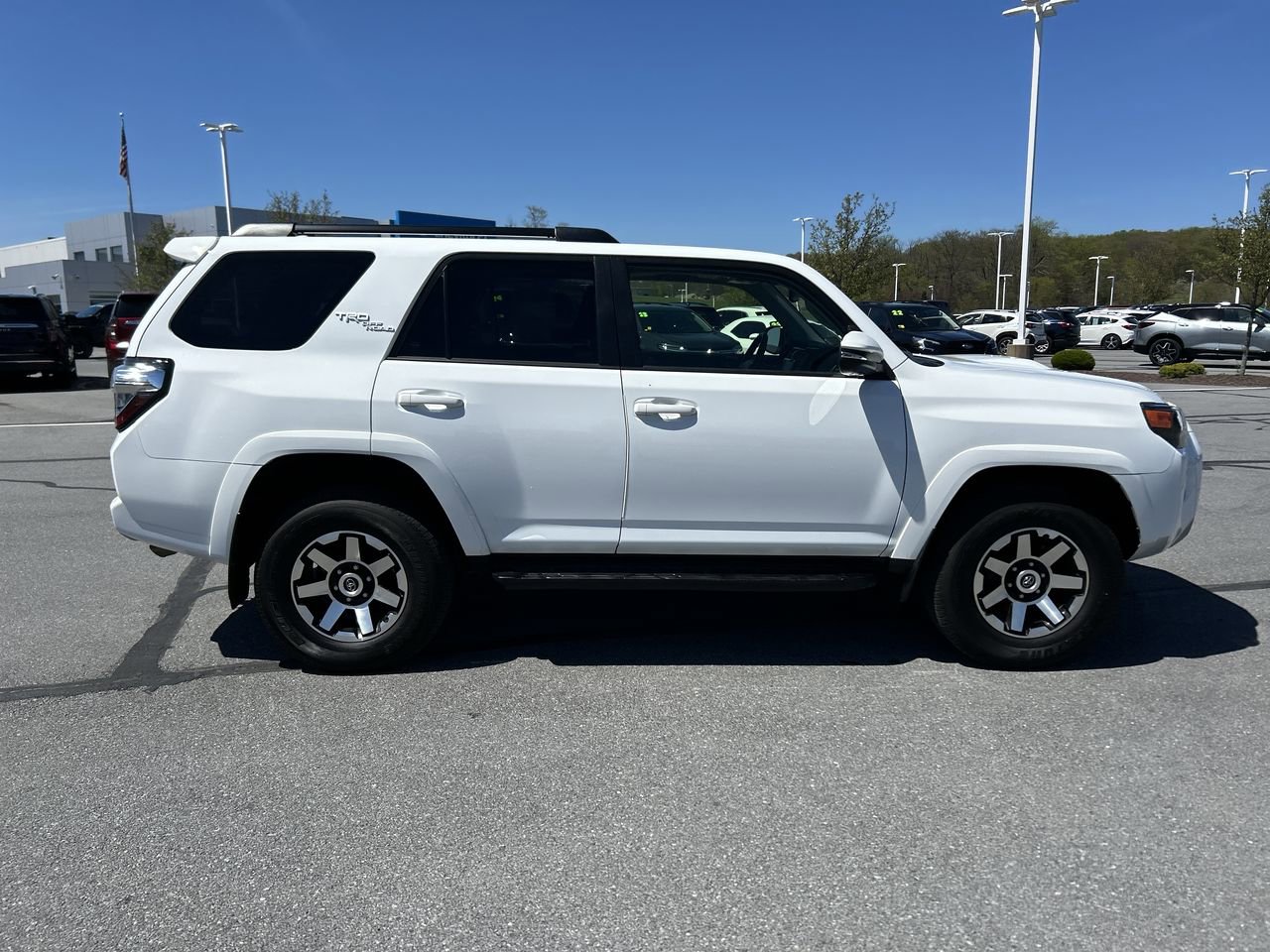 Used 2024 Toyota 4Runner TRD Off-Road Premium w/ Off Road Premium Plus Package AWD/4WD image 8