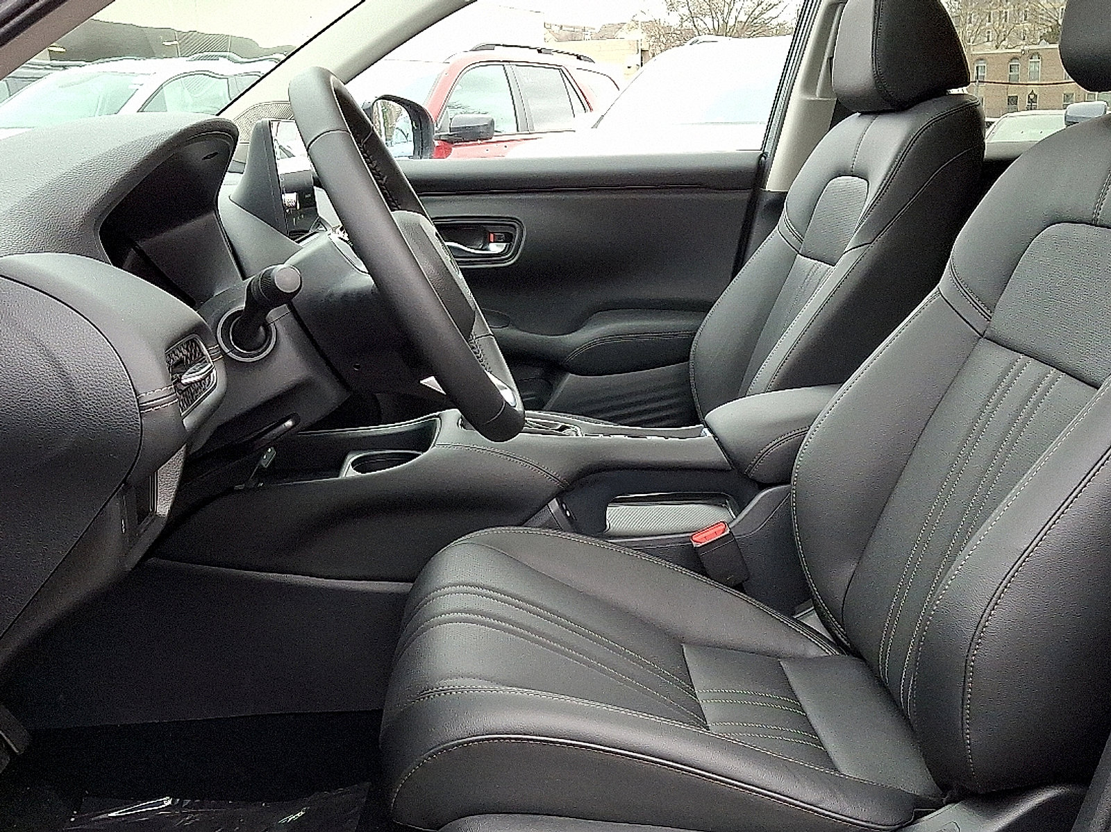 Used 2026 Honda HR-V EX-L image 9