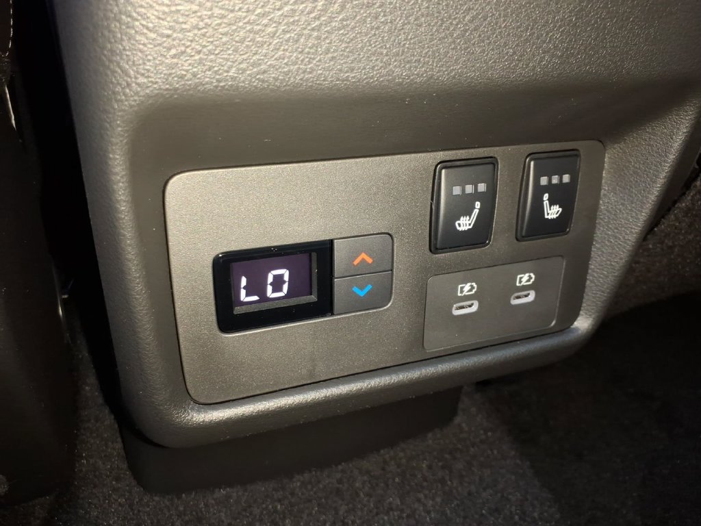 New 2026 Nissan Rogue Platinum AWD/4WD image 11