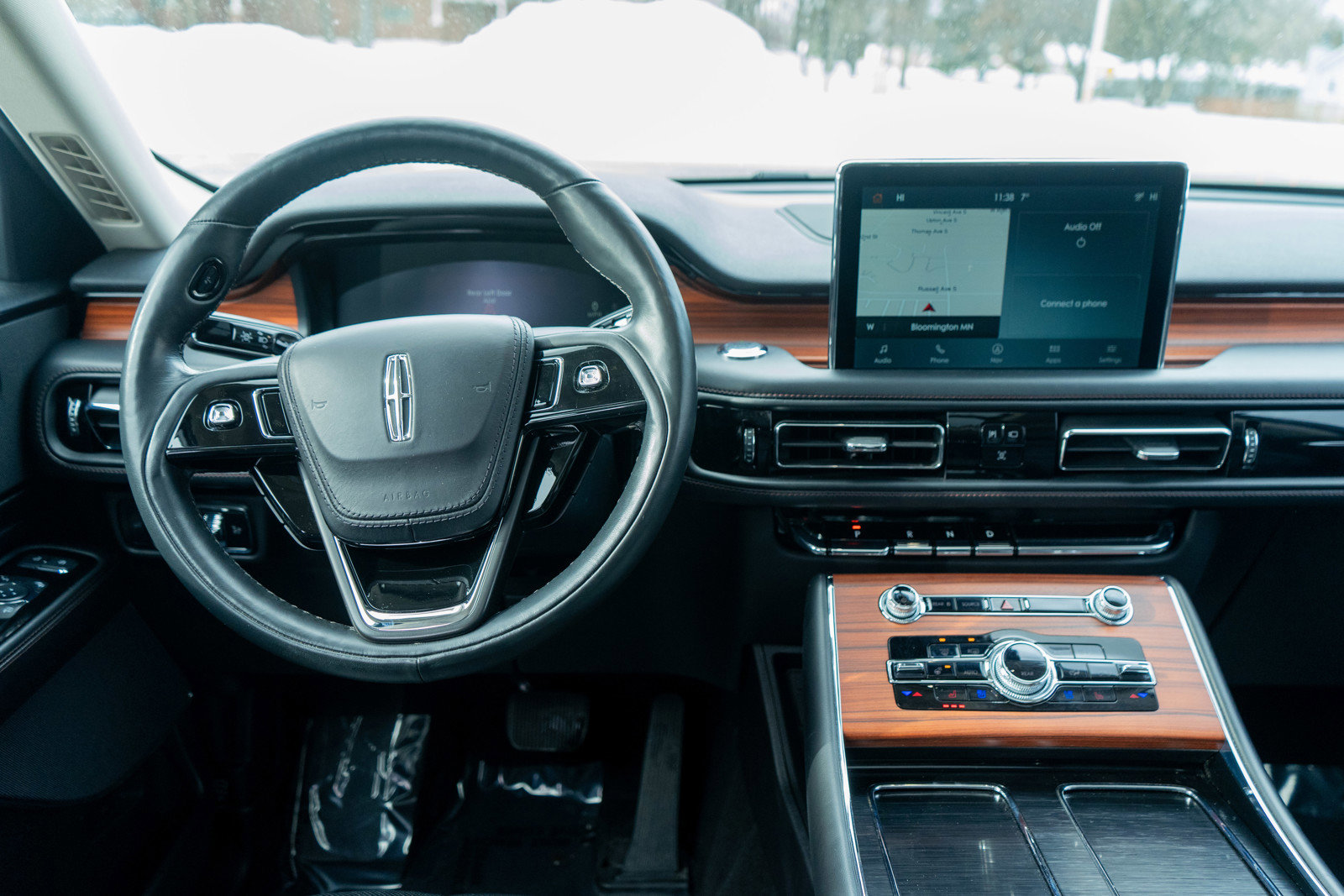 Used 2024 Lincoln Aviator Reserve image 13