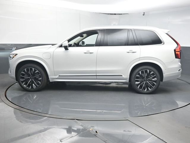 New 2026 Volvo XC90 T8 Plus w/ Protection Package Premier image 5
