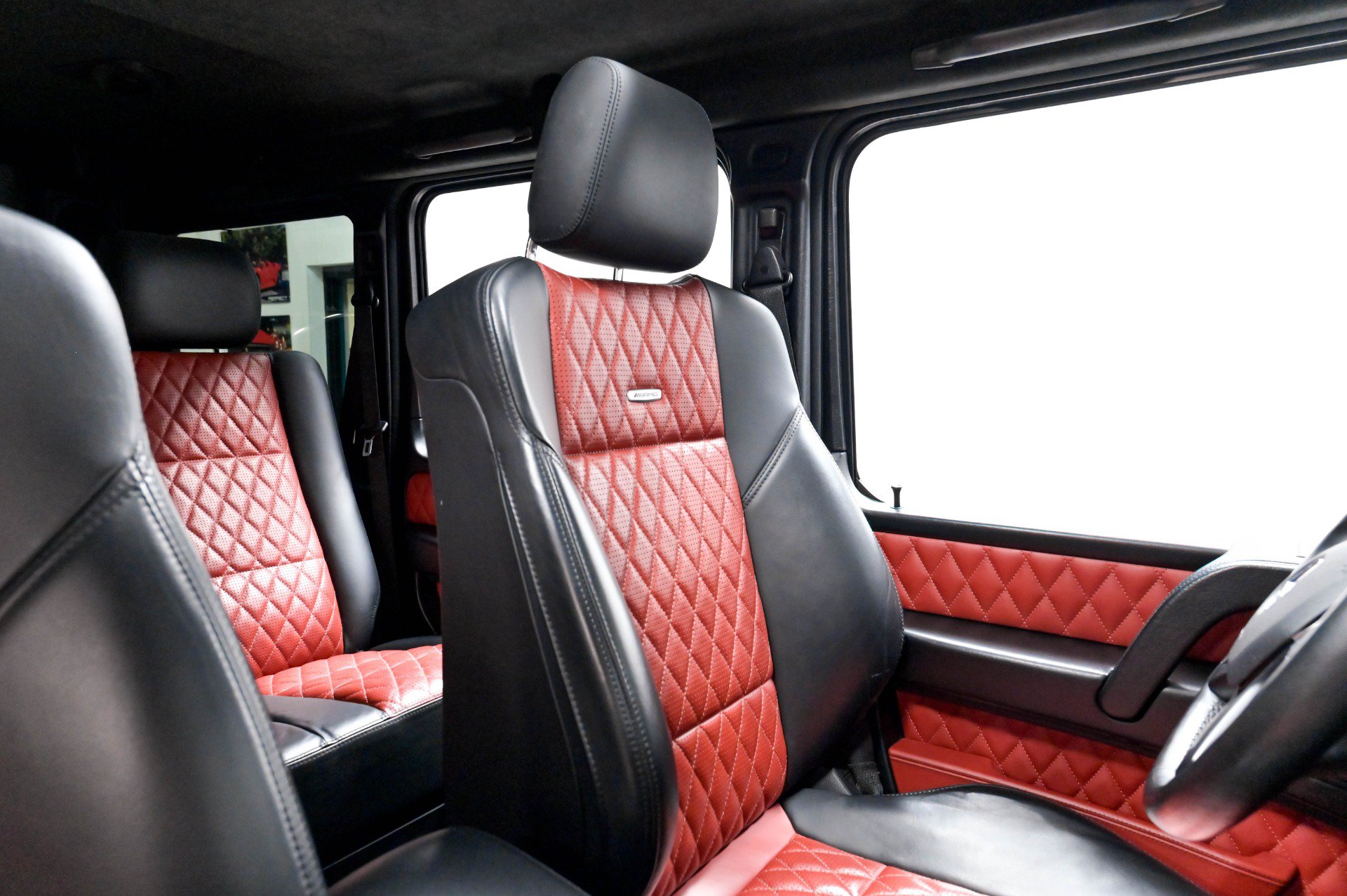 Used 2017 Mercedes-Benz G 63 AMG 4MATIC image 23