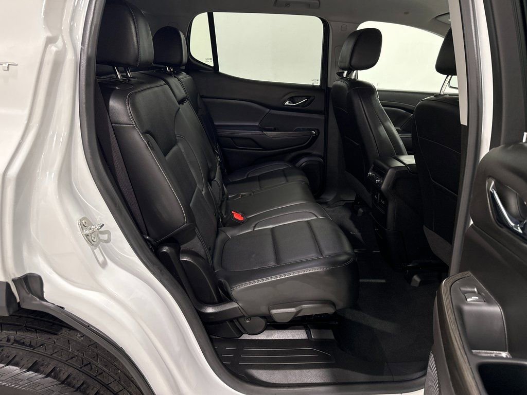 Used 2023 GMC Acadia SLT image 25