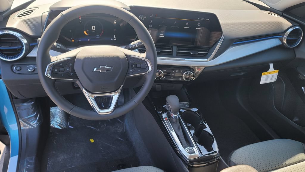 New 2026 Chevrolet Trax LT w/ Driver Confidence Package FWD image 24