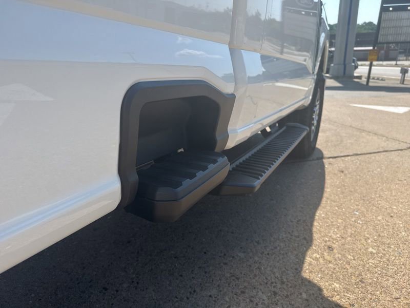 New 2025 Ford F350 XLT AWD/4WD image 10