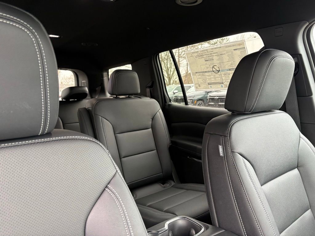 New 2026 Chevrolet Traverse LT w/ LPO, Floor Liner Package image 11