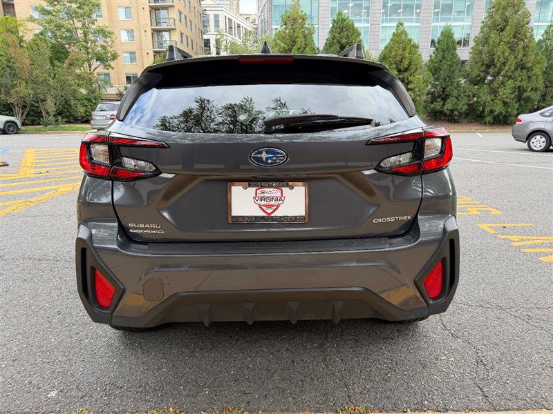 Used 2024 Subaru Crosstrek 2.0i Premium AWD/4WD image 10