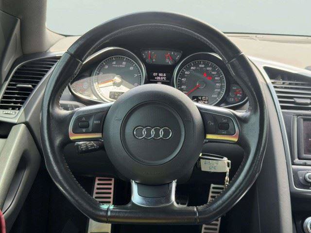Used 2011 Audi R8 V8 AWD/4WD image 37