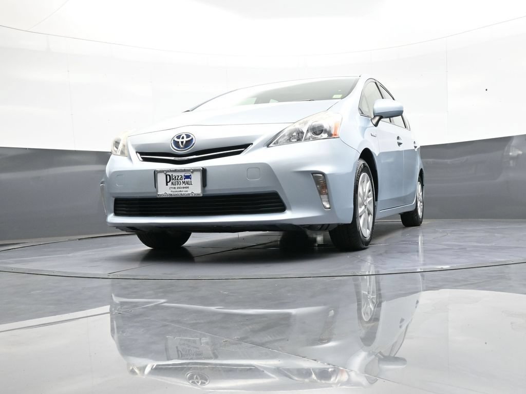 Used 2012 Toyota Prius V Three FWD image 25