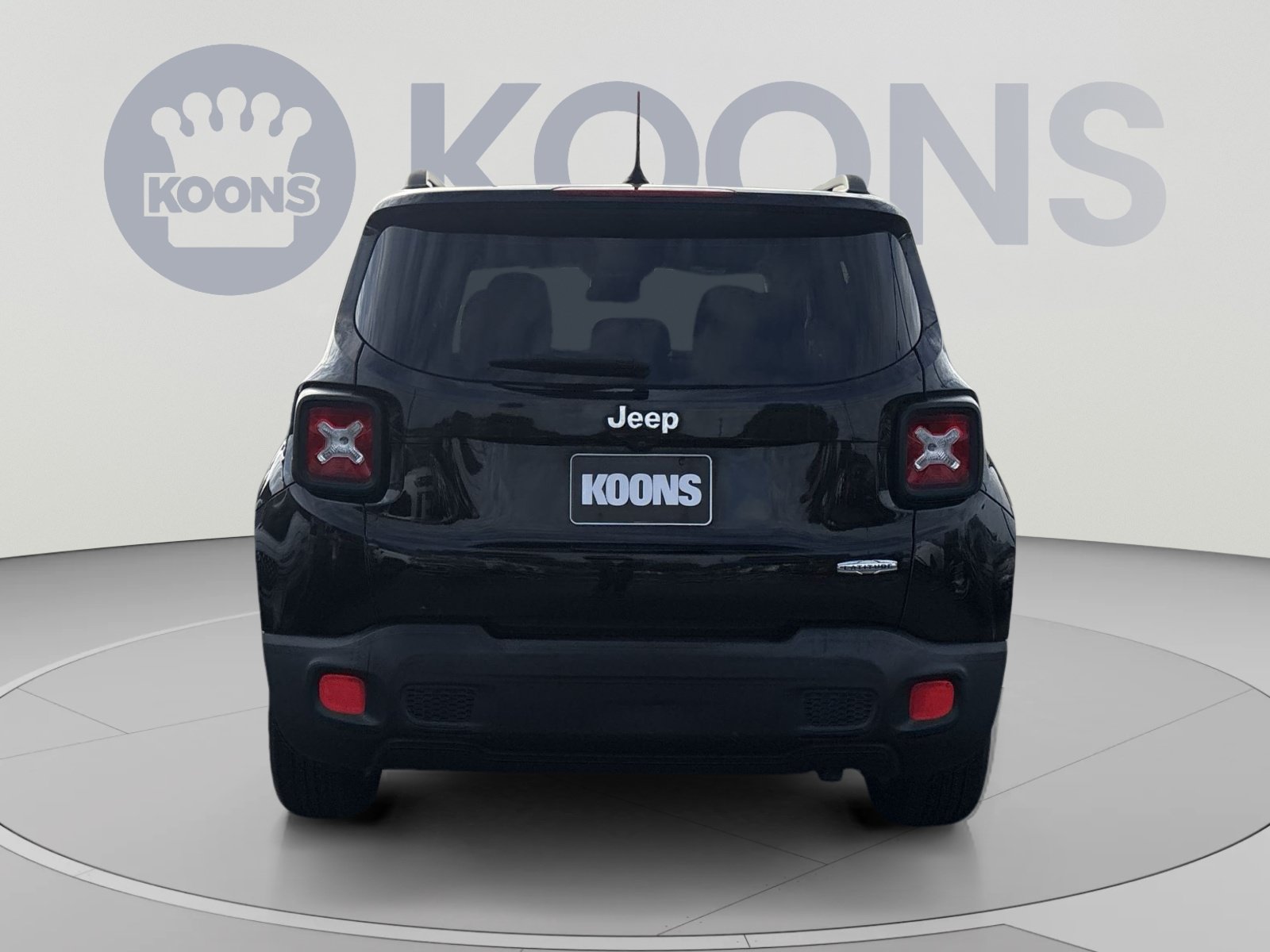 Used 2017 Jeep Renegade Latitude FWD image 5