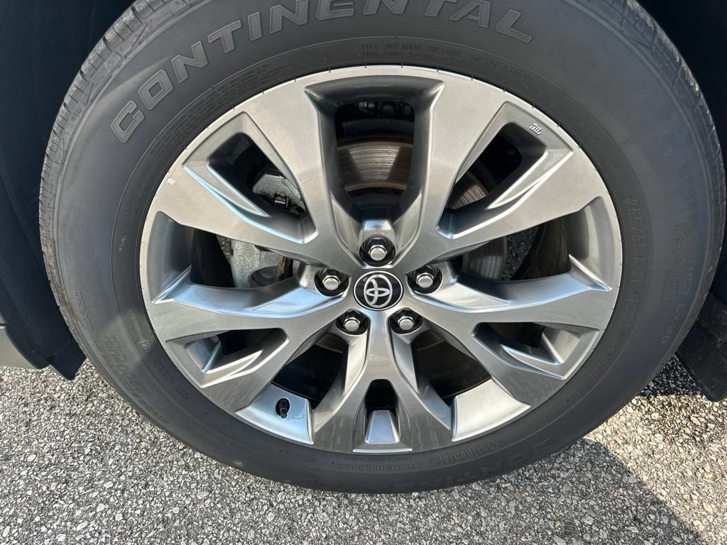 Used 2024 Toyota Grand Highlander AWD Hybrid image 50