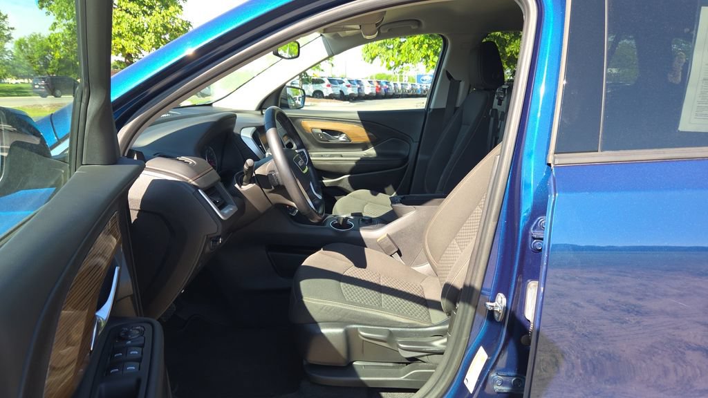 Used 2020 GMC Terrain SLE FWD image 7