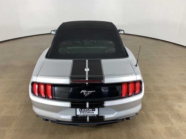 Used 2018 Ford Mustang Premium image 11